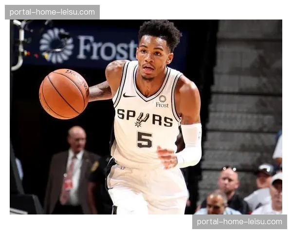 黄蜂防守效率110.7联盟第五 自2026年战绩18胜9负